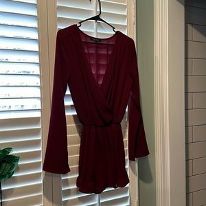 Super cute maroon romper, v neck style w bell long sleeves